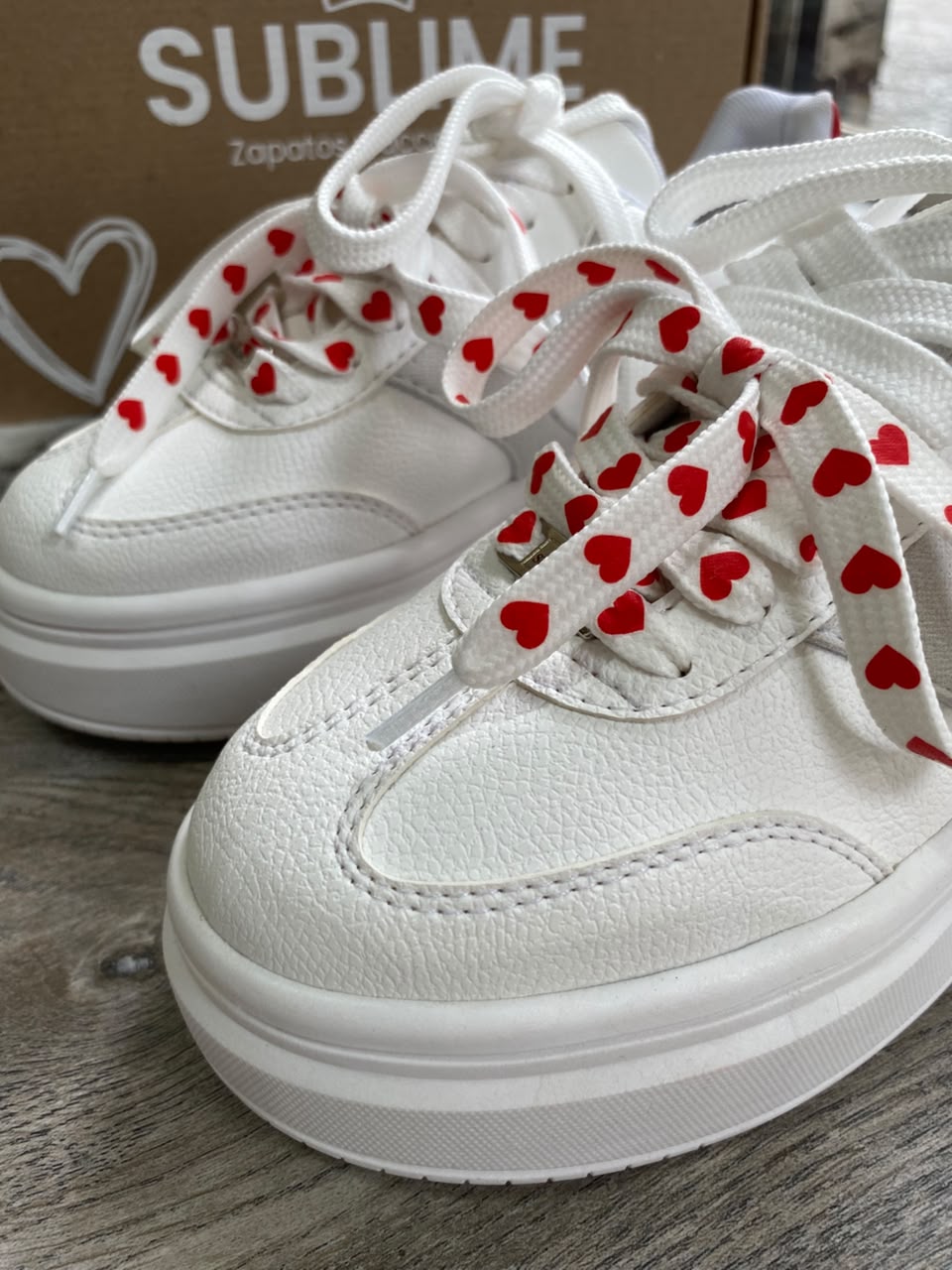 LOVE -  EL QUE TODAS AMAN