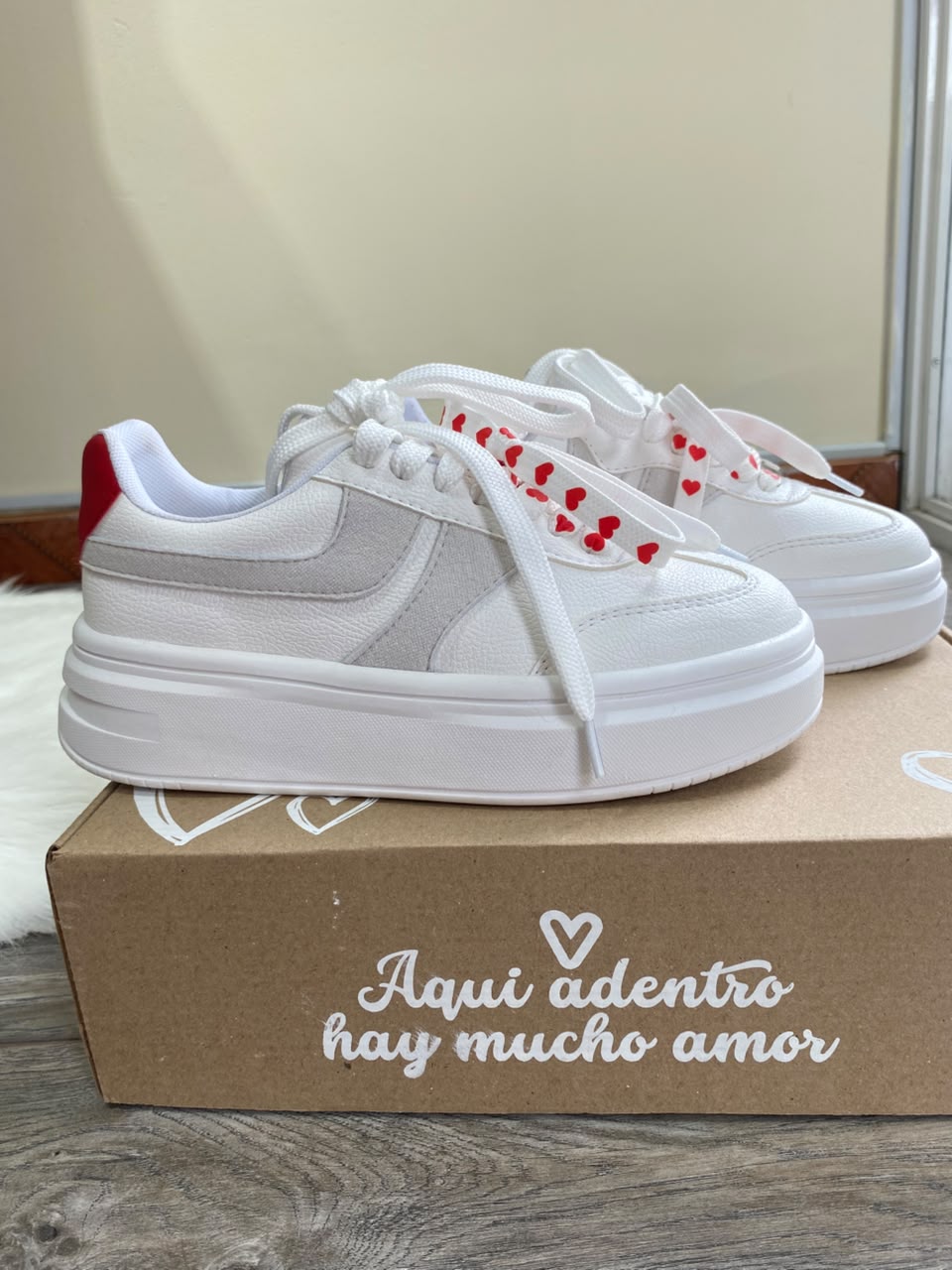 LOVE -  EL QUE TODAS AMAN